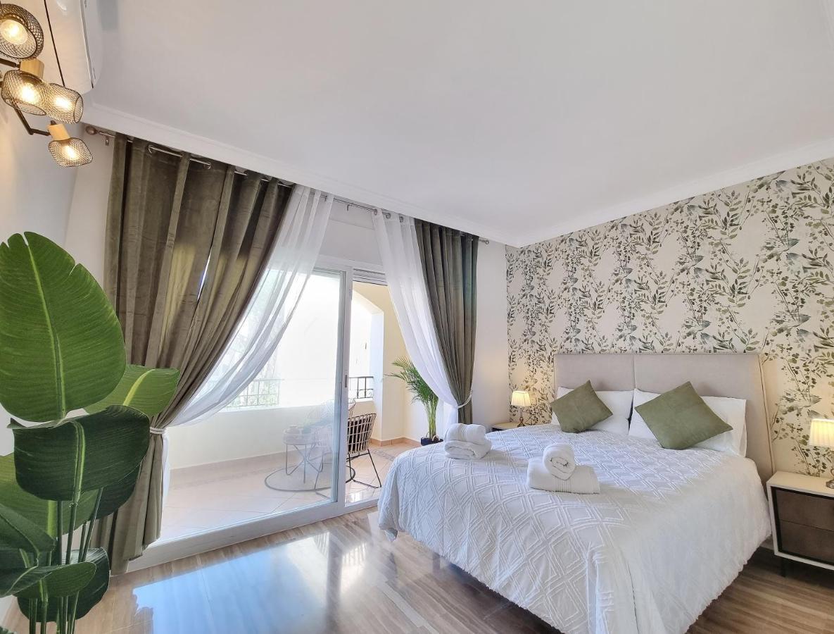 Luxury Hacienda Playa Lägenhet Marbella Exteriör bild