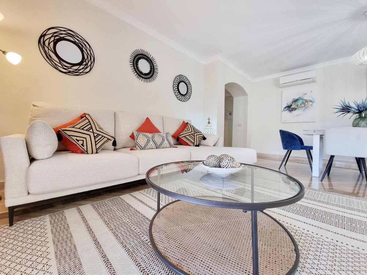 Luxury Hacienda Playa Lägenhet Marbella Exteriör bild