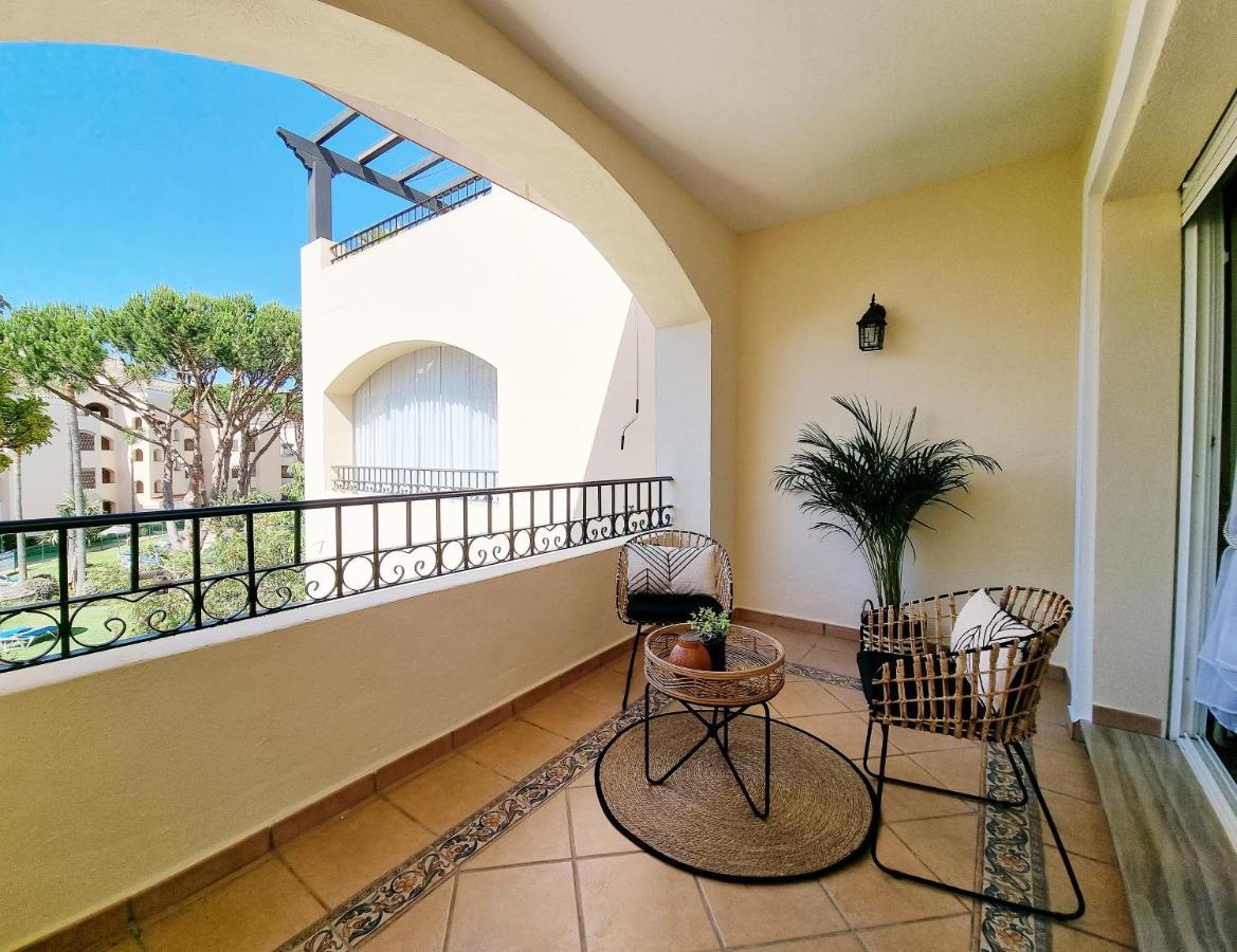 Luxury Hacienda Playa Lägenhet Marbella Exteriör bild