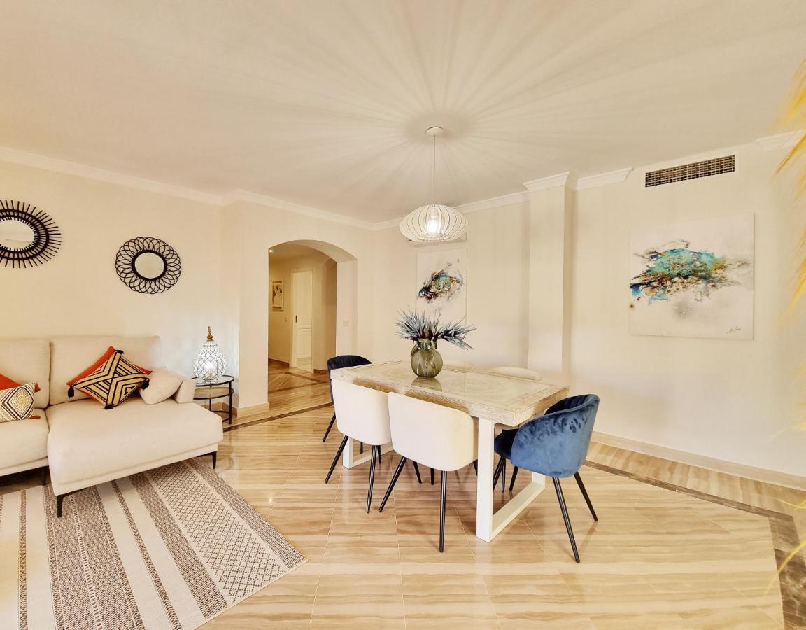 Luxury Hacienda Playa Lägenhet Marbella Exteriör bild
