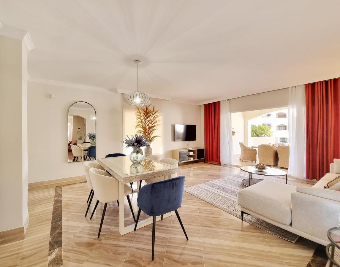 Luxury Hacienda Playa Lägenhet Marbella Exteriör bild